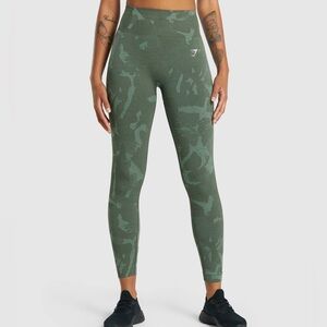 Gymshark green camo leggings size xs